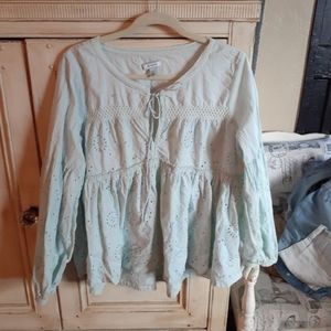 Extremely boho very soft mint color lots of detail and lace
